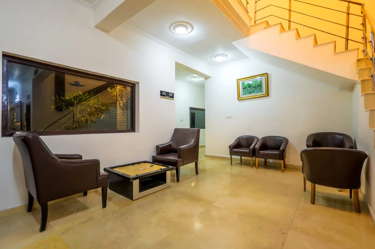 Lounge Setup